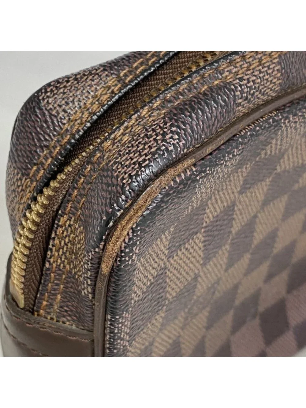 Louis Vuitton Clutch Damier Marly Dragonne GM Ebene
